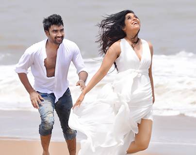 RX 100 Director Vijay Bhupathi -Comments on Rashmi Gautam Thighs