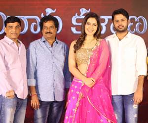 Raashi-Khanna,-Nandita-Swetha-at-Srinivasa-Kalyanam-Success-Meet-Photos