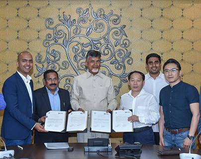 Sakshi Embraces Telangana, Disposes Andhra Pradesh