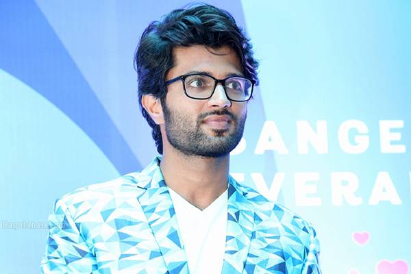 Tired & Happy, Vijay Deverakonda Going Solo