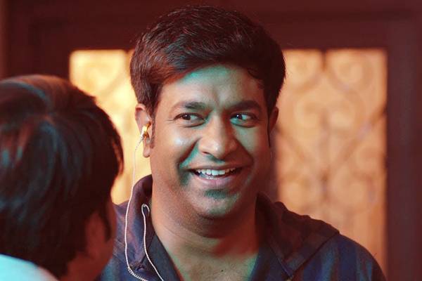 Vennela-Kishore's-Direction-Once-Bitten,-Twice-Shy