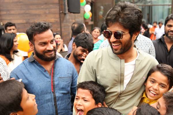 Vijay-Deverakonda-Knows-What-He-Is-Doing---Rajamouli