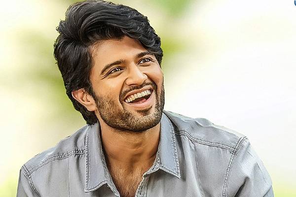 Vijay Deverakonda Race Is on for 50 Cr Share