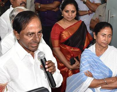KCR Gets No Invitation from Mamata Banerjee