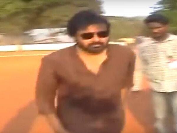 pawan-kalyan-helicopter-journey-viral-in-social-media