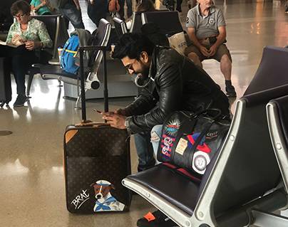 ram charan watching Sye Raa Narasimha Reddy first look