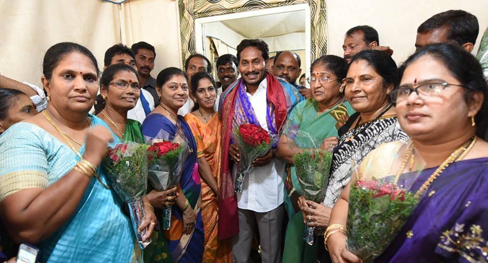 ys jagan Kapu Leaders