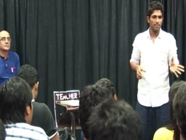 Allu-Arjun-Teaching-Acting_Lessons_students