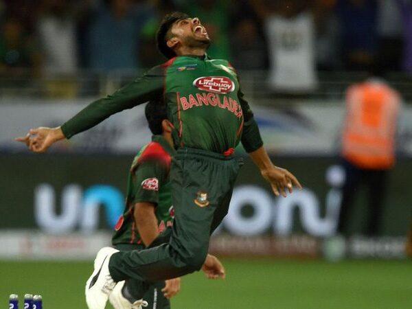 Bangladesh slams Pakistan to enter finals