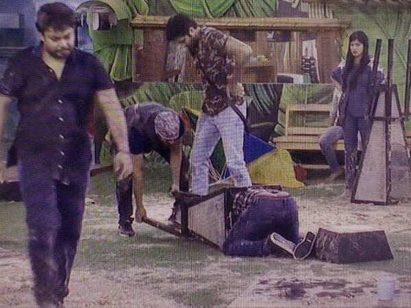 Bigg Boss warns Kaushal and Tanish