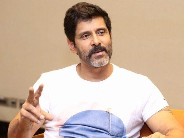 Funny: Media Asking Vikram When He Becomes Grandfather