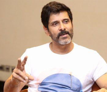 Funny: Media Asking Vikram When He Becomes Grandfather