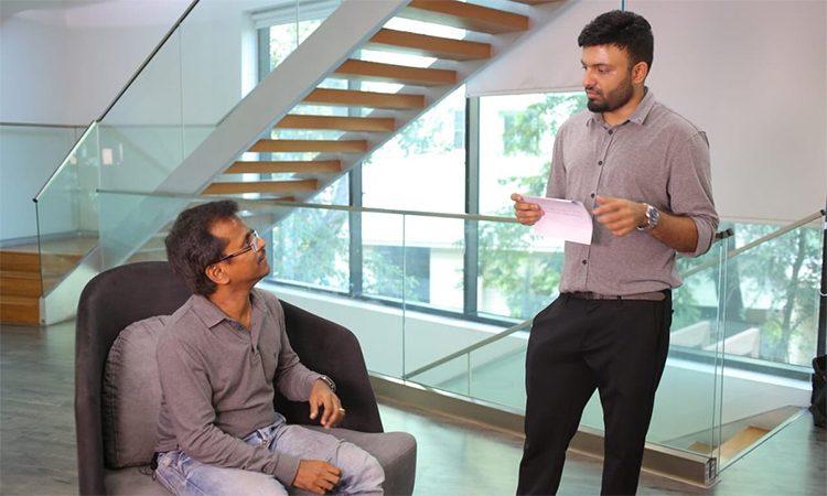 Director Murugadoss cameo in vijay deverakonda NOTA Movie-