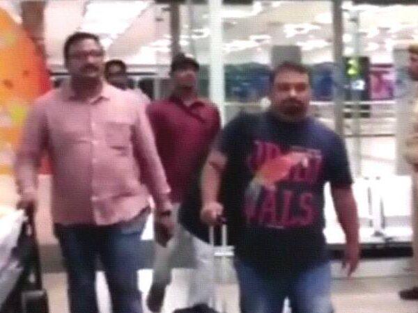 Kathi Mahesh Shifts base to Vijayawada
