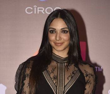 Kiara-Advani-Becomes-the-Bait-of-Cosmetic-Surgery
