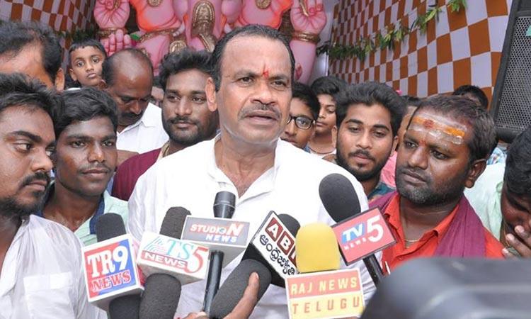 Komatireddy Venkat Reddy opposes congress and tdp ts alliance