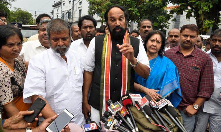 Mahakutami Seat sharing issue in telangana