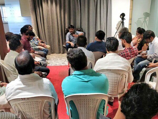 Maruthi-Trashes-The-Popular-Belief---Shailaja-Reddy-Alludu