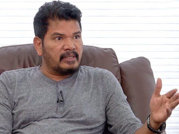 Shankar-Announces-Rajamouli---2.0-Movie-VFX
