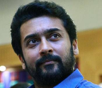 Suriya-Trying-His-Best-to-Pacify--Fans