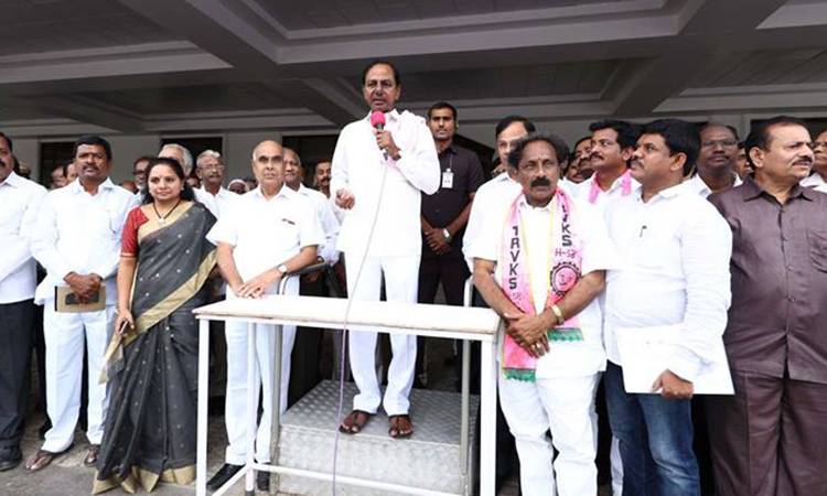 Telangana Political Circles on Toes Ahead of KCR' Show of Strength