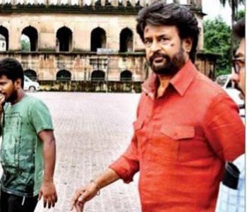 rajinikanth-couldnt-avoid-it--anyway