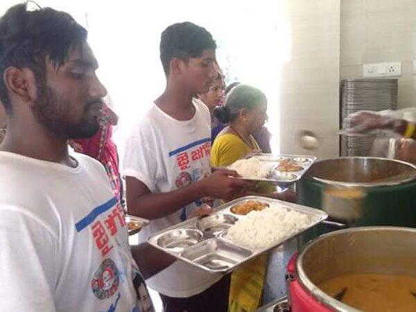ysrcp-jagan-anna-canteen-viral