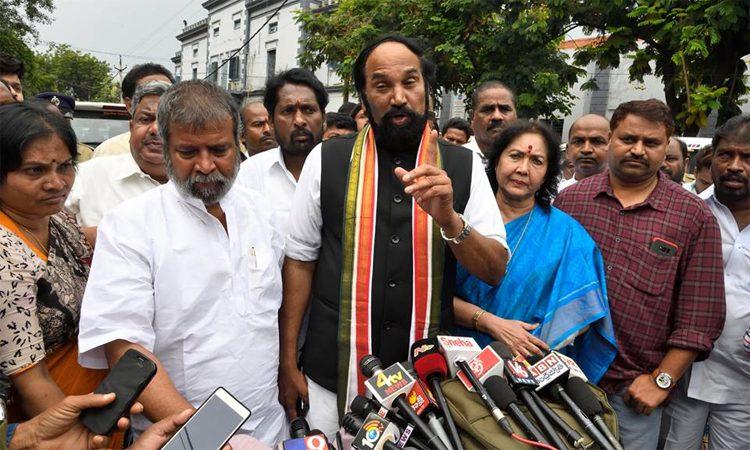 Congress Takes A Huge Risk for Mahakutami 