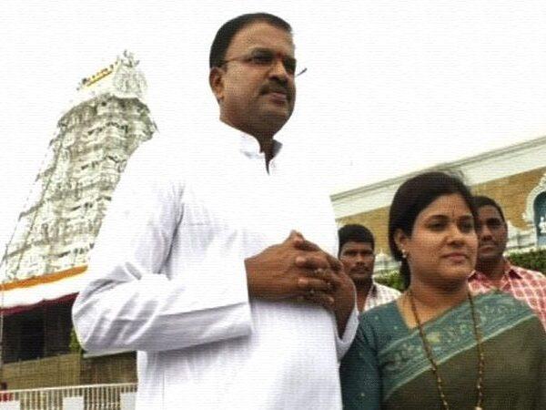 JD Lakshminarayana Announcing Entry into Politics