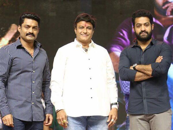 Jr-NTR-Balakrishna-Kalyan-ram-at--Aravinda-Sametha