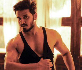 Nikhil ‏in All Hurry for Mudra