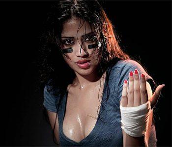 Mental Madhilo Girl Nivetha Pethuraj's Hot Dress Soaring Temperatures