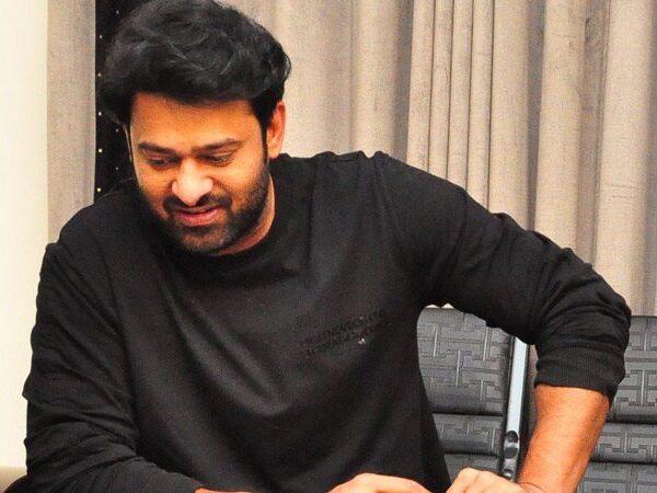 Prabhas'-Fan-Suicide-is-All-Over--Social-Media!