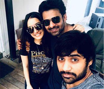 Prabhas'-'Saaho'-Girl-Moments