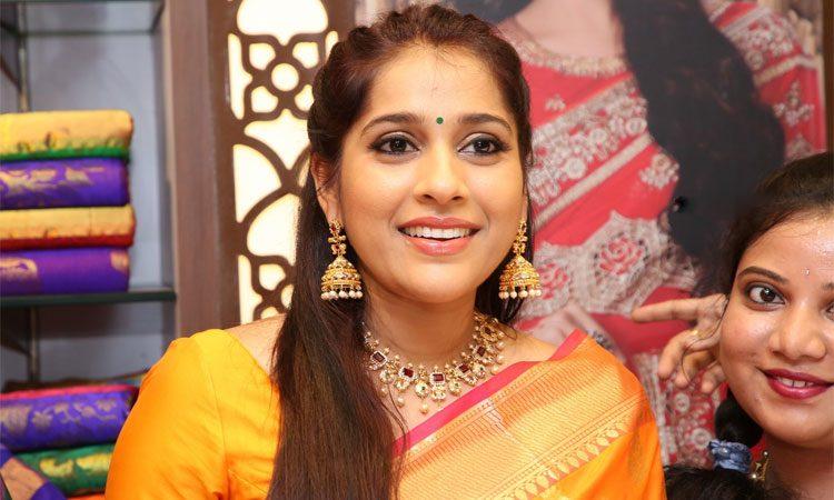 Rashmi Gautham Diagnosed with Rheumatism!