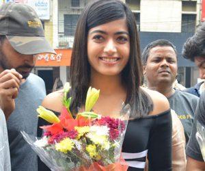 Rashmika Mandanna Launches Happi Mobiles at Banjara Hills