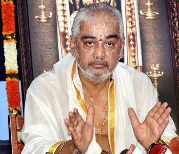 TTD 200 Cr Defamation Suit Against Ramana Deekshitulu!-