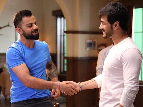 What-Did-Akhil-Akkenini-Discuss-with-Virat-Kohli