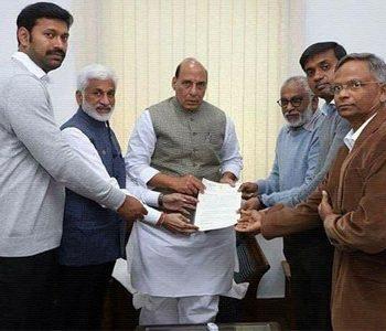 YCP Leaders in Delhi;! What's Cooking?