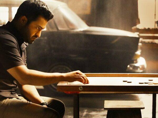 aravinda-sametha-jr-ntr-best-assured-aiming-at-trivikram-best