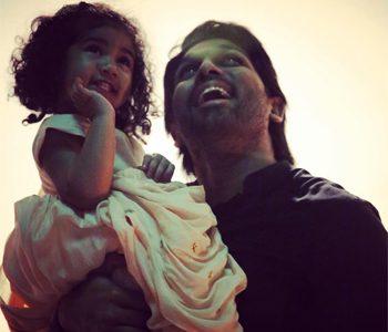Allu Arjun's Little One Allu Arha Enjoying with Father