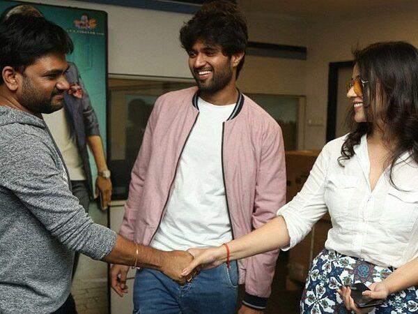 Hidden-Hand-Behind-Taxiwala