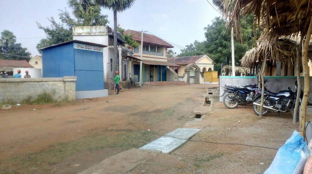 Maharshi Shooting on Location Stills -