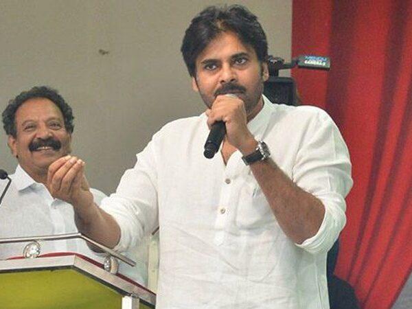 Pawan-Kalyan's-Filmy-Remark-Sets-Twitter-Afire!!