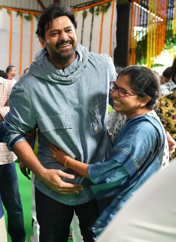 'Prabhas'-Special-Attraction-at--'RRR'-Launch