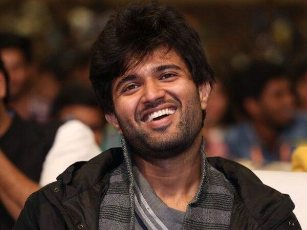 Vijay -Deverakonda - Taxiwaala