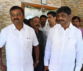 bjp-ramanagara-candidate-withdraws-nomination-2-days-ahead-karnataka-by-elections-