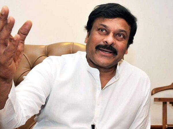 pawan-kalyan-knew-about-prp-merge-and-didnt-oppose-chiranjeevi