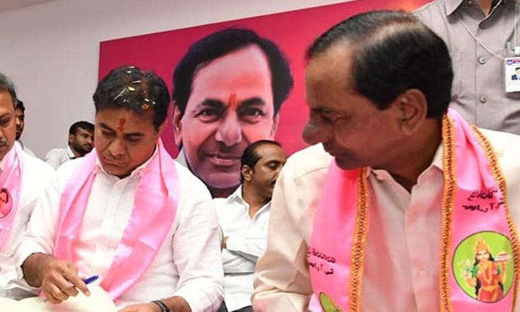 TRS lobbying with telangana congress mla