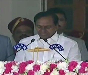 Kalvakuntla Chandrasekhar Rao Ane Nenu.. KCR Takes Oath